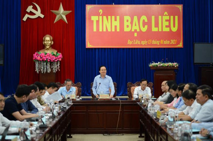 Bộ trưởng Phùng Xuân Nhạ kiểm tra triển khai chương trình GDPT mới tại tỉnh Bạc Liêu