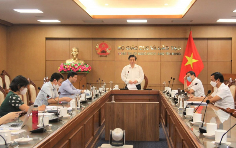 Một số thành tựu quan trọng của giáo dục thường xuyên: Ghi nhận từ hội nghị tổng kết năm học 2020-2021 và triển khai nhiệm vụ năm học 2021-2022