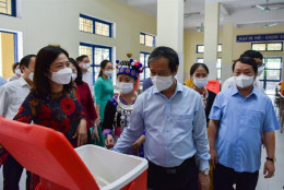 Đoàn công tác Bộ GDĐT và Ủy ban Dân tộc thăm Trường Phổ thông Vùng cao Việt Bắc