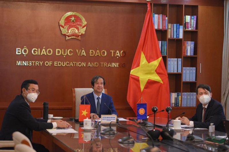 Các nước ASEAN bàn giải pháp 