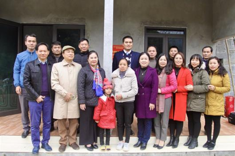 “Mái ấm Công đoàn” đến với giáo viên nghèo Lạng Sơn