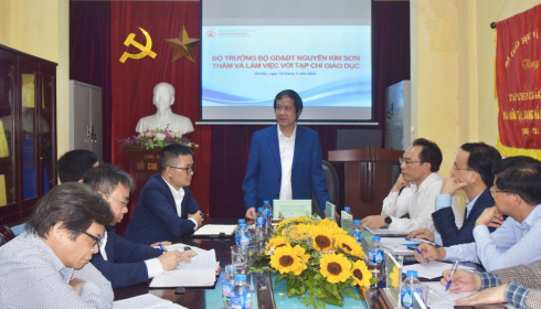 Bộ trưởng Bộ Giáo dục và Đào tạo Nguyễn Kim Sơn  thăm và làm việc với Tạp chí Giáo dục