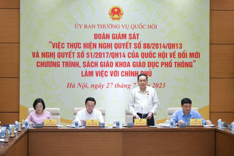 Đoàn giám sát của Quốc hội làm việc với Chính phủ về đổi mới giáo dục phổ thông