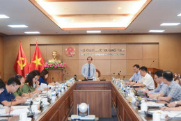 Bộ trưởng Nguyễn Kim Sơn làm việc với địa phương về tình hình sản xuất kinh doanh, đầu tư công