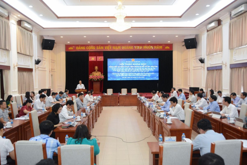 Hội thảo 10 năm thực hiện Nghị quyết 29: Nhiều kết quả đạt được về giáo dục phổ thông, giáo dục thường xuyên