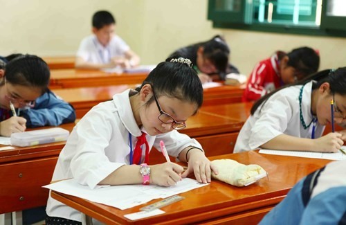 Tiếp tục siết chặt quản lý dạy thêm, học thêm: Yêu cầu cấp thiết từ thực tiễn