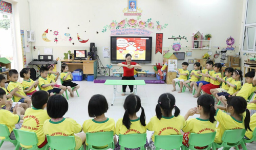 Cần nhiều giải pháp để thực hiện phổ cập giáo dục mầm non cho trẻ 3-5 tuổi