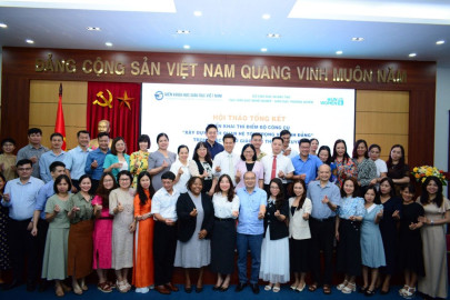 Xây dựng mối quan hệ tôn trọng và bình đẳng trong các cơ sở giáo dục thường xuyên