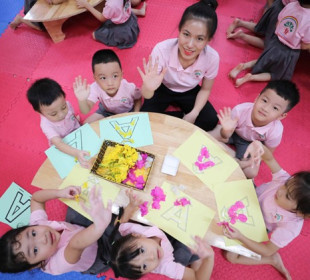 Tiếp sức cho giáo dục vùng khó: Chính sách mới, kỳ vọng mới