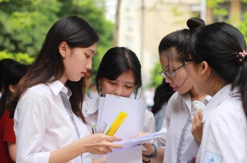 Công bố đáp án các môn thi của Kỳ thi tốt nghiệp THPT 2025