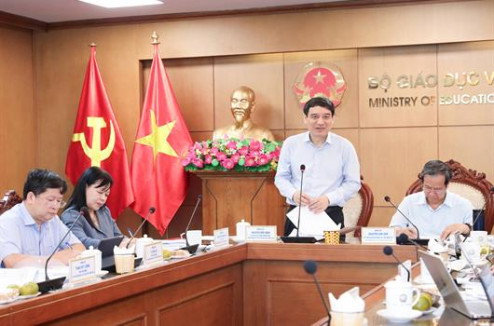 Bộ GDĐT làm việc với Ủy ban Văn hóa và Xã hội về hai dự thảo Luật