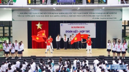 Giáo dục tinh thần đại đoàn kết dân tộc trong trường học để bồi dưỡng lòng yêu nước và ý thức công dân cho học sinh