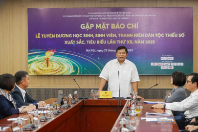 Vinh danh thanh niên, học sinh, sinh viên người dân tộc thiểu số xuất sắc