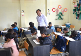 Khắc phục thiếu giáo viên, đảm bảo chất lượng giáo dục ở vùng cao