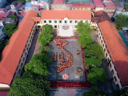 Sân chơi “Vui mở tương lai” của Jollibee Việt Nam thu hút hơn 490.000 học sinh