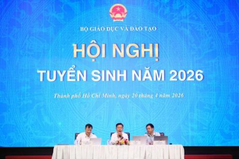 Giữ ổn định quy chế, tăng cường tự chủ và chuyển đổi số trong tuyển sinh đại học