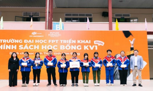 Học bổng và hỗ trợ tài chính mở thêm cơ hội vào đại học cho nhiều học sinh