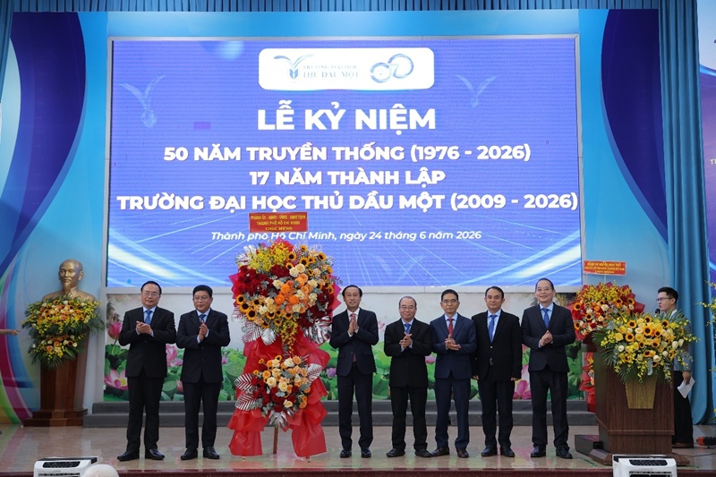 Đại học Thủ Dầu Một: 50 năm vun đắp truyền thống, kiến tạo nguồn nhân lực chất lượng cao
